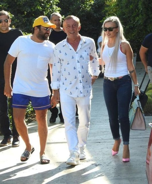 Ali Ağaoğlu'nun sevgilisi Duygu Su Gülpınar geri döndü! - Sayfa 25