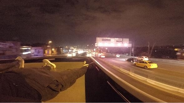 Metrobüsün 'üstünde' 12 durak gitti! - Sayfa 6