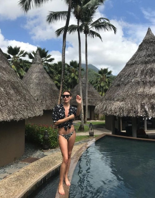 Ece Sükan tatile gitti, sosyal medyayı salladı! - Sayfa 26