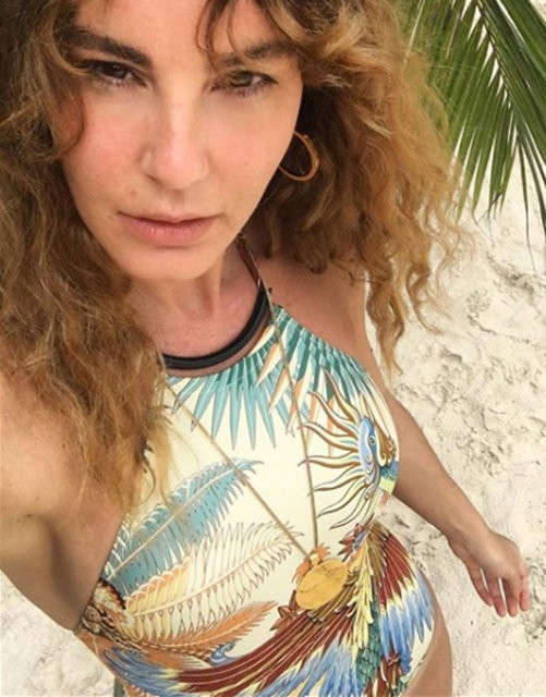 Ece Sükan tatile gitti, sosyal medyayı salladı! - Sayfa 50