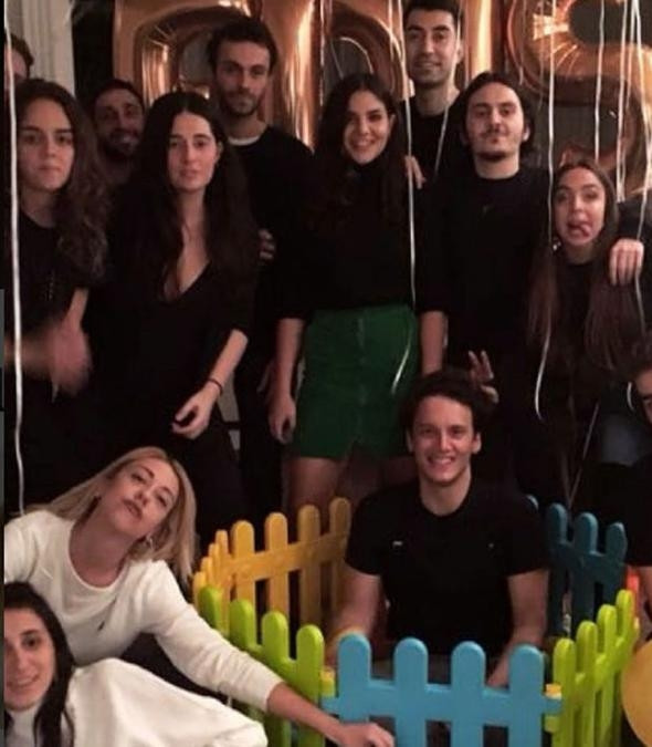 Ünlü şarkıcı Edis'e sevgilisinden büyük jest! - Sayfa 7