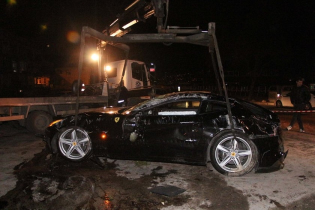 Burak Yılmaz'ın yaptığı kaza ile ilgili ilk görüntüler! - Sayfa 12