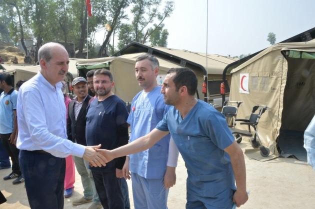 Numan Kurtulmuş mülteci kamplarını ziyaret etti / GALERİ - Sayfa 63