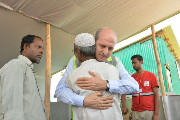 Numan Kurtulmuş mülteci kamplarını ziyaret etti / GALERİ - Sayfa 24