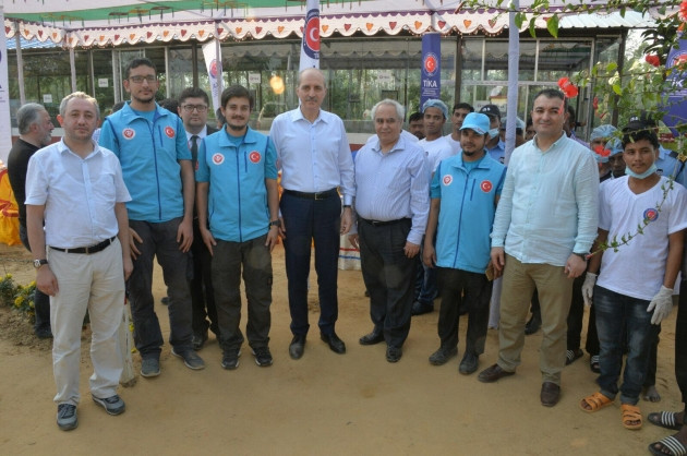 Numan Kurtulmuş mülteci kamplarını ziyaret etti / GALERİ - Sayfa 69