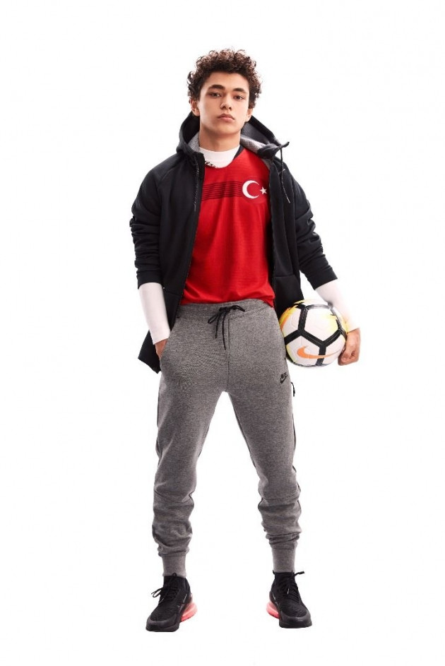 A Milli Takım'ın yeni formaları tanıtıldı! - Sayfa 12